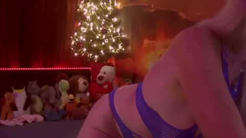 Monika    online show from 12.28.24