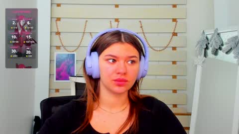 Monika online show from 12.29.24