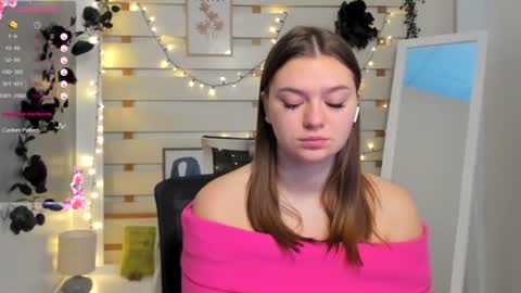 Monika online show from 03.10.26