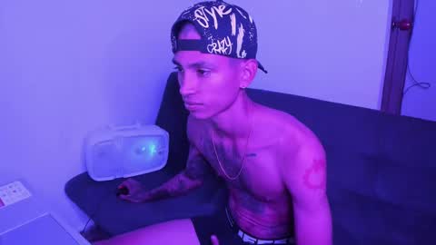 monkeyd_66 online show from 12.17.24