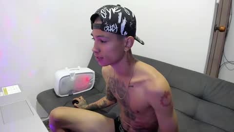 monkeyd_66 online show from 12.19.24