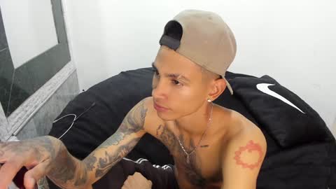 monkeyd_66 online show from 01.30.25