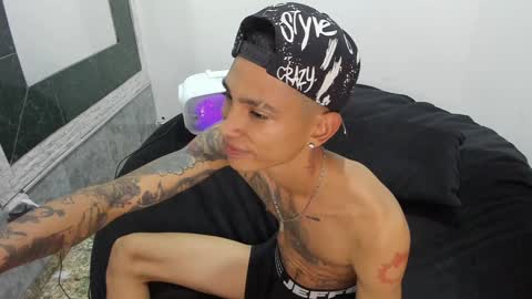 monkeyd_66 online show from 02.08.25