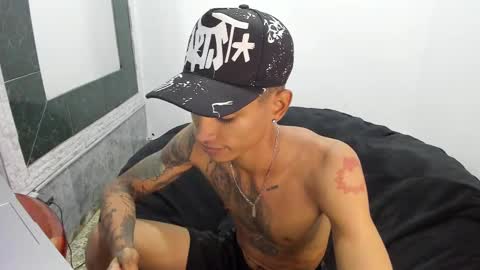 monkeyd_66 online show from 02.15.25