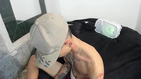 monkeyd_66 online show from 02.20.25