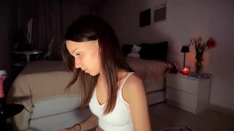 Mary online show from 12.03.25