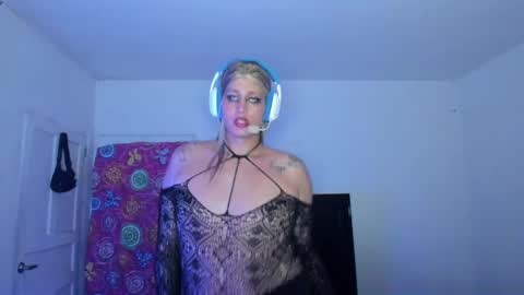 Snapshot of monojuan06 chatting on 03.04.25 veronika ind online show from 03.04.25