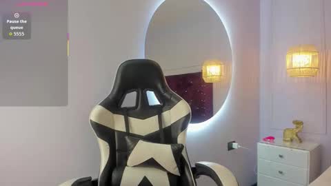   online show from 11.20.25