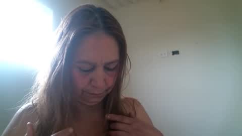 Snapshot of monserratsweet6 chatting on 10.26.25 monserratsweet6 online show from 10.26.25