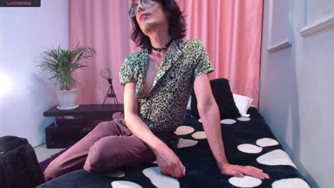 Linda Darling online show from 04.09.26