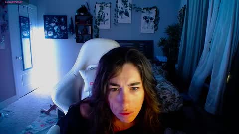 Lydia Mooney online show from 03.04.25