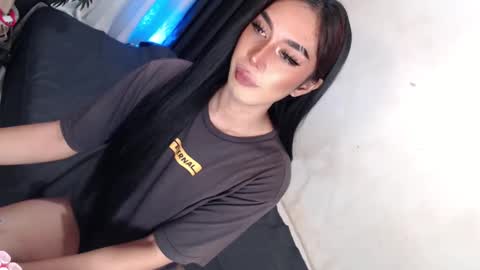 Snapshot of montrous_princessx chatting on 01.13.25 Princess take me to private or password show online show from 01.13.25