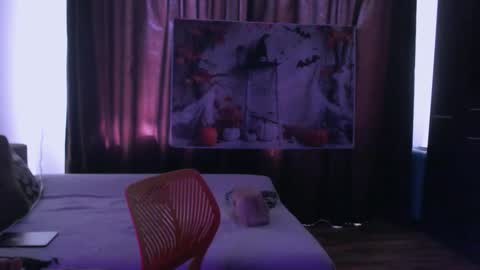 Monse online show from 10.31.25