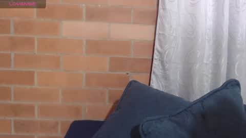 Snapshot of montserrat_jay chatting on 07.06.26 Luisa online show from 07.06.26