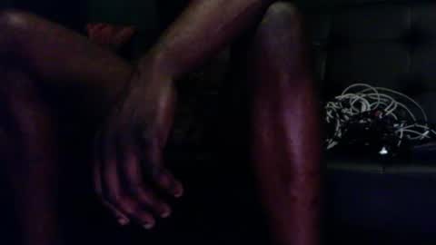 Snapshot of montydxxx2 chatting on 11.06.25 montydxxx2 online show from 11.06.25