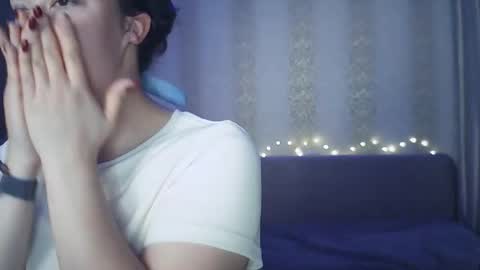 moodiemira online show from 10.09.25