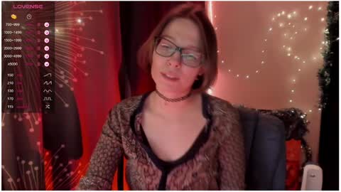 Roxy online show from 12.21.24