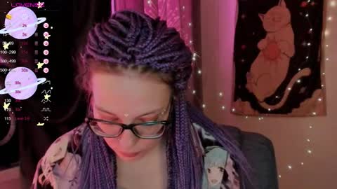 Roxy online show from 10.17.25