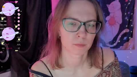 Roxy online show from 10.22.25