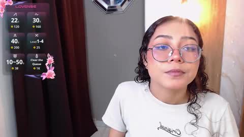 moon_and_fire_ online show from 03.04.26