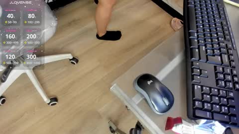 Sarah online show from 01.05.26