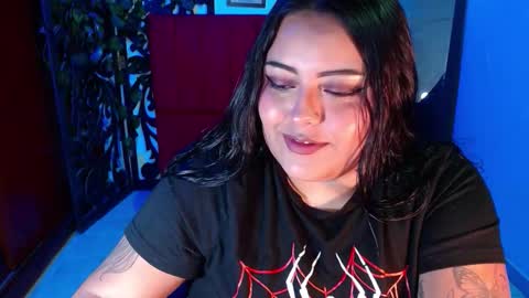 moon_sunflowers online show from 11.05.25