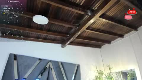 Luna  online show from 12.17.25