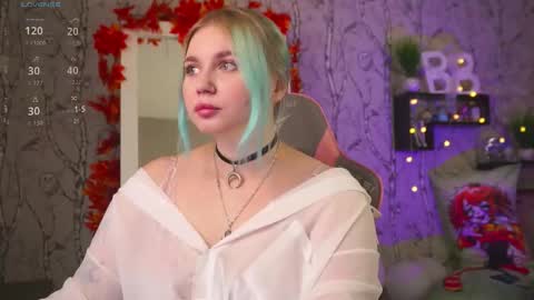 Emilia online show from 09.23.25