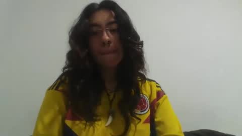 moonandzukko online show from 03.31.26