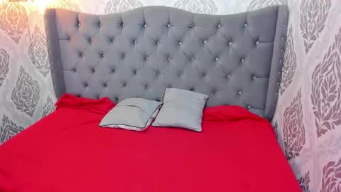 Charlotte online show from 01.12.26