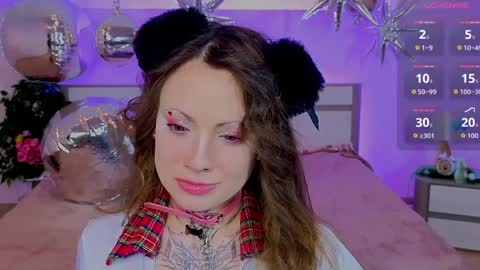 Erica online show from 04.04.26