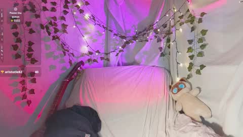 Snapshot of moonlight__lovers chatting on 12.11.24 Dana online show from 12.11.24