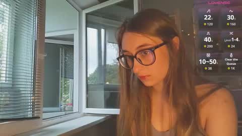 Snapshot of moonlight__lovers chatting on 09.19.25 Dana online show from 09.19.25