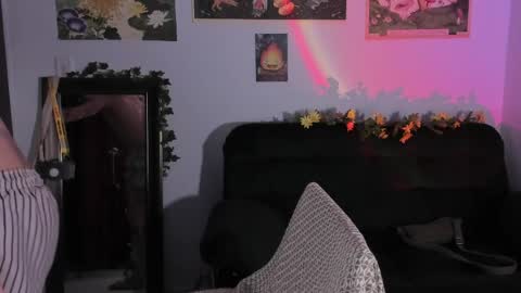 Clove online show from 04.04.26