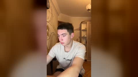 Snapshot of moonlightvera chatting on 12.16.25 ARTUR online show from 12.16.25