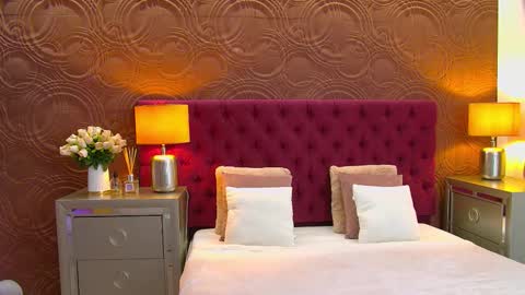 Snapshot of moonligt_iris chatting on 11.18.25 moonligt_iris online show from 11.18.25