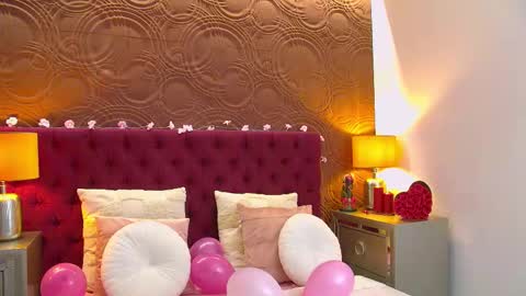 Snapshot of moonligt_iris chatting on 02.17.26 moonligt_iris online show from 02.17.26