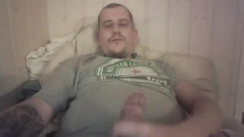 Snapshot of moonlines chatting on 12.14.24 BouncyBoner online show from 12.14.24