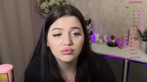 Snapshot of moonrenata chatting on 02.22.25 Ri online show from 02.22.25
