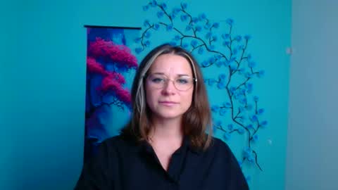 Susanna online show from 11.23.25