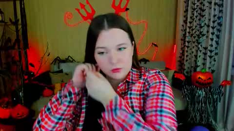 Betty online show from 10.27.25