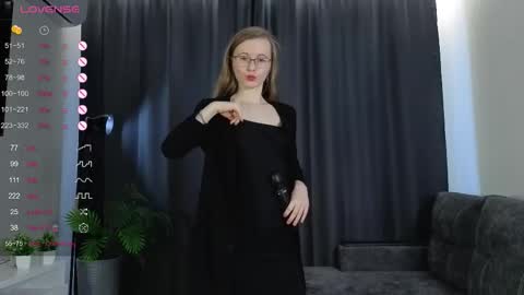 Snapshot of moranabetony chatting on 02.04.26 Morana online show from 02.04.26