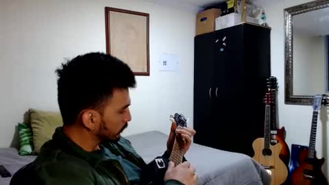 Snapshot of morbidangel08 chatting on 10.01.25 Abelardo online show from 10.01.25