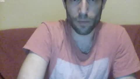 Snapshot of morenikoo26 chatting on 05.27.26 morenikoo26 online show from 05.27.26