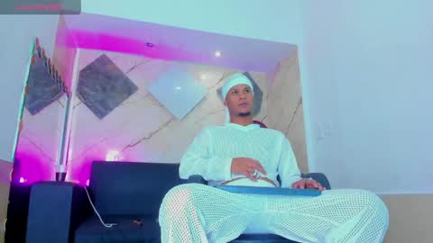 Danny online show from 04.18.26