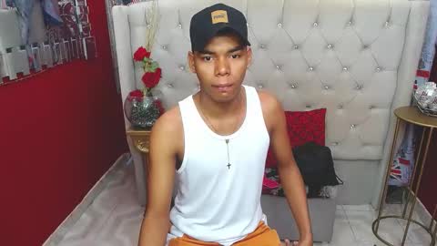 duohot23 online show from 02.08.25