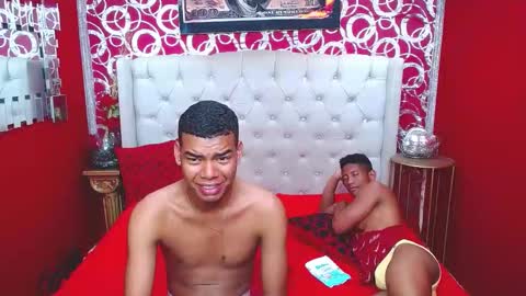 duohot23 online show from 03.08.25