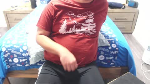 Snapshot of moreofthis chatting on 01.09.25 Didier online show from 01.09.25