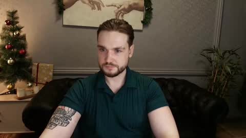 Snapshot of morgan_tony chatting on 12.16.25 Tony online show from 12.16.25