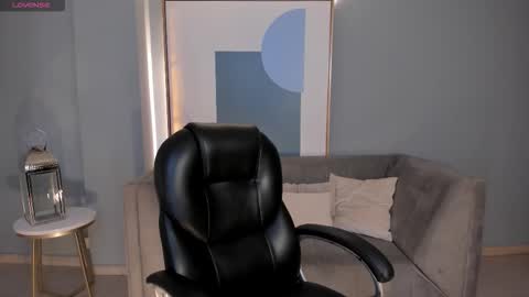 Snapshot of morganhicks chatting on 02.02.26 Morgan Hicks online show from 02.02.26